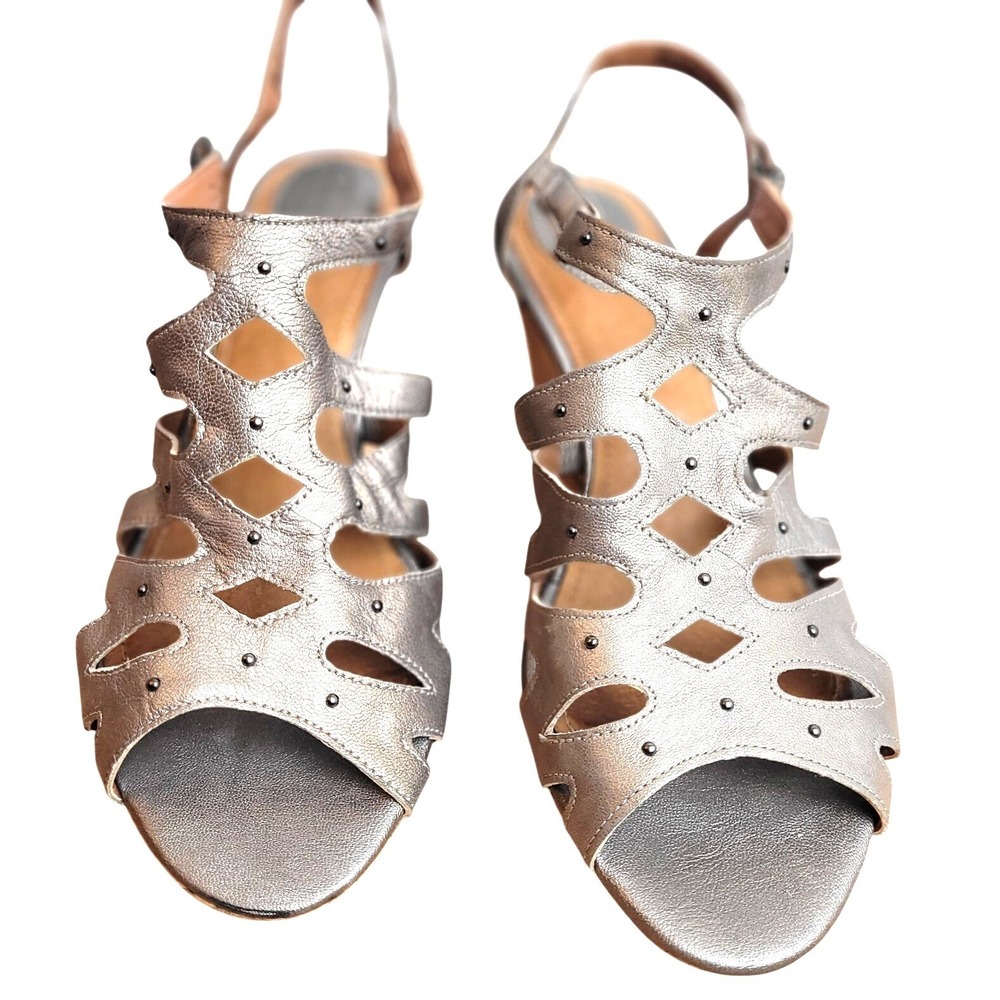 Clarks Artisan Metallic Leather Sandals sz 9M Cork Wedge Heels Strappy Gladiator